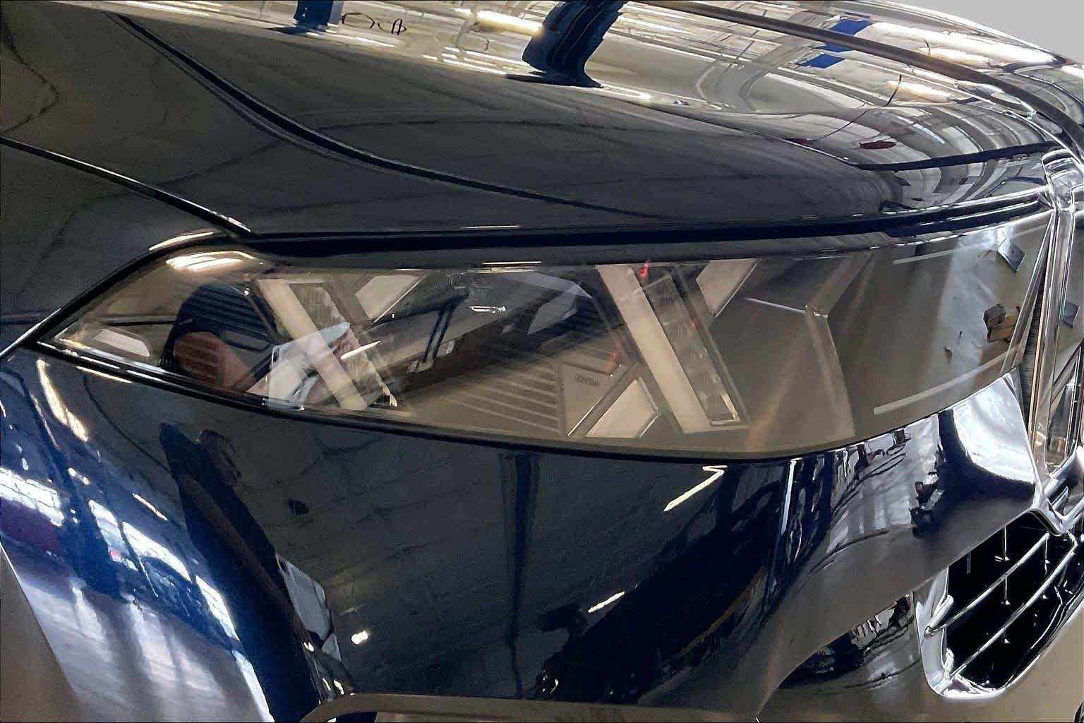 New 2027 Carbon Black Metallic BMW 40 xDrive image 13