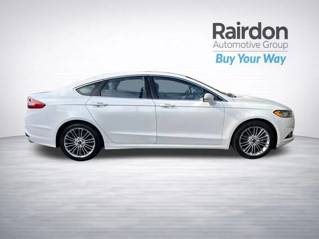 Used 2013 White Platinum Clearcoat Metallic Ford SE Hybrid image 8