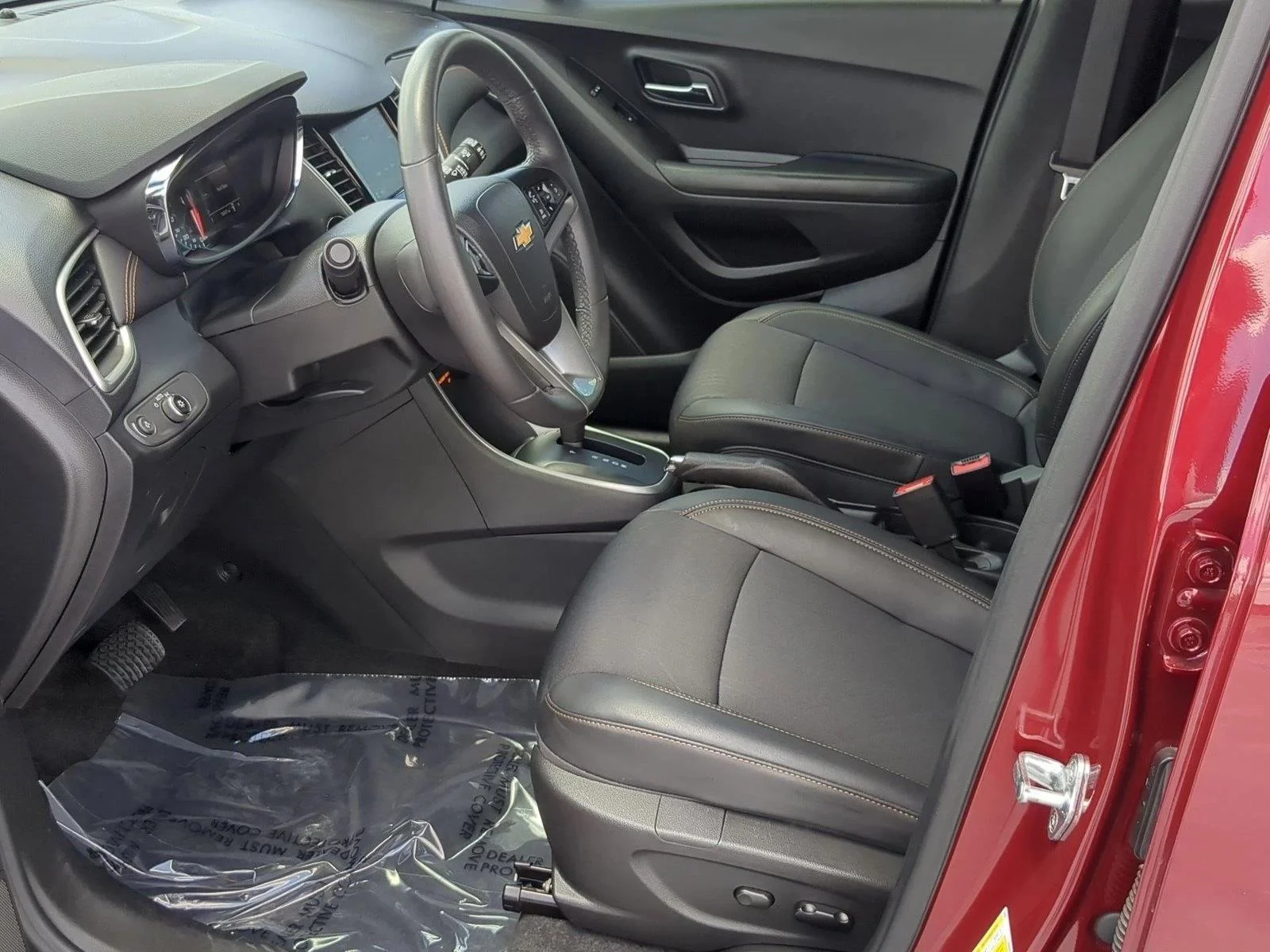 Used 2022 Crimson Metallic Chevrolet LT image 15