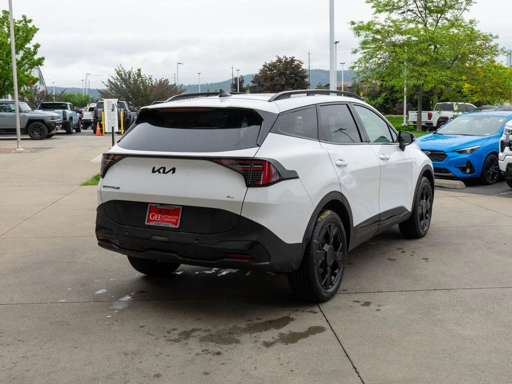New 2026 Glacial White Pearl Kia X-Line image 7