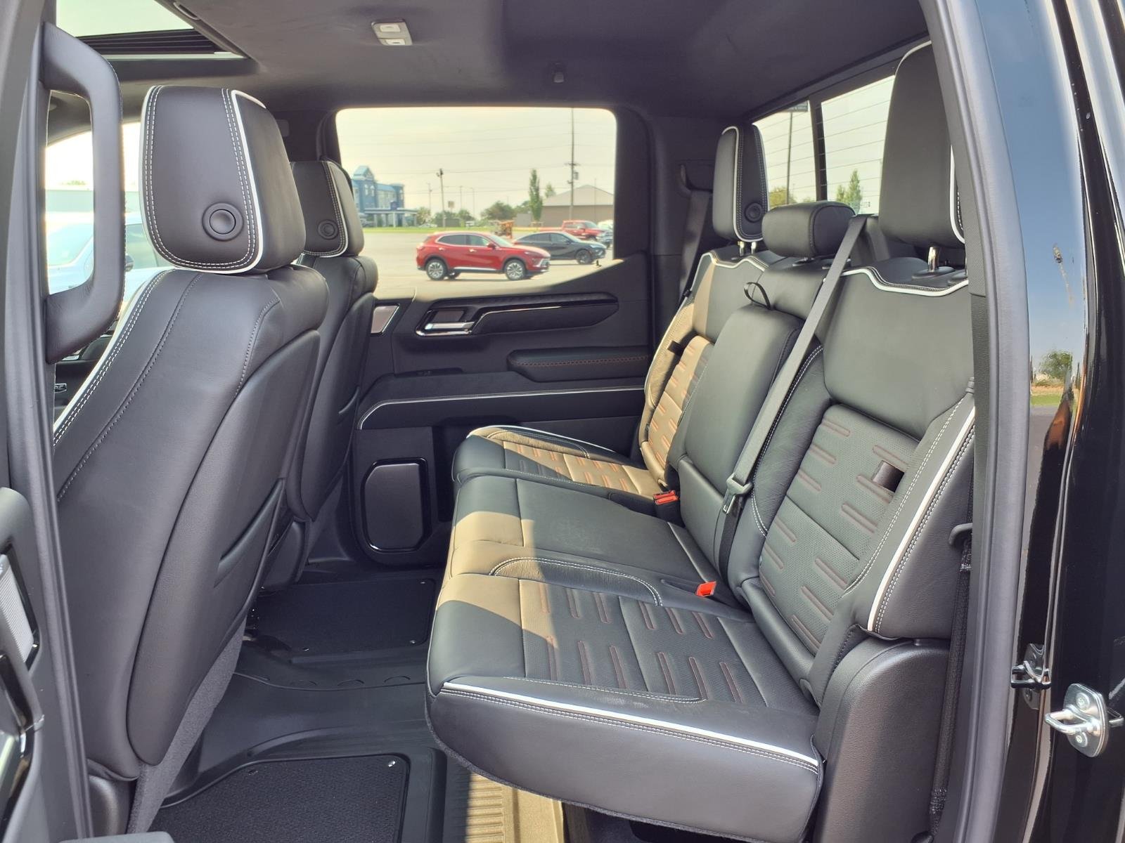 2026 GMC Sierra 1500 AT4X - Photo 15