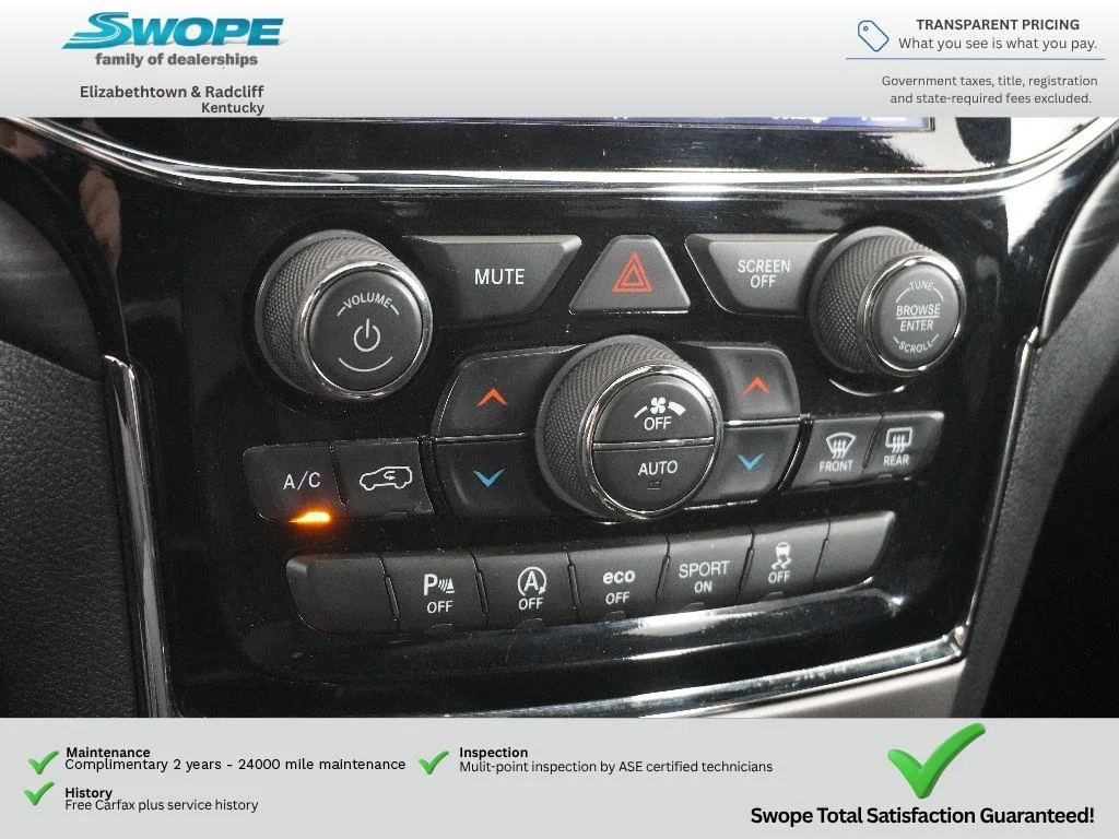 Used 2019 Diamond Black Crystal Pearlcoat Jeep Altitude image 21