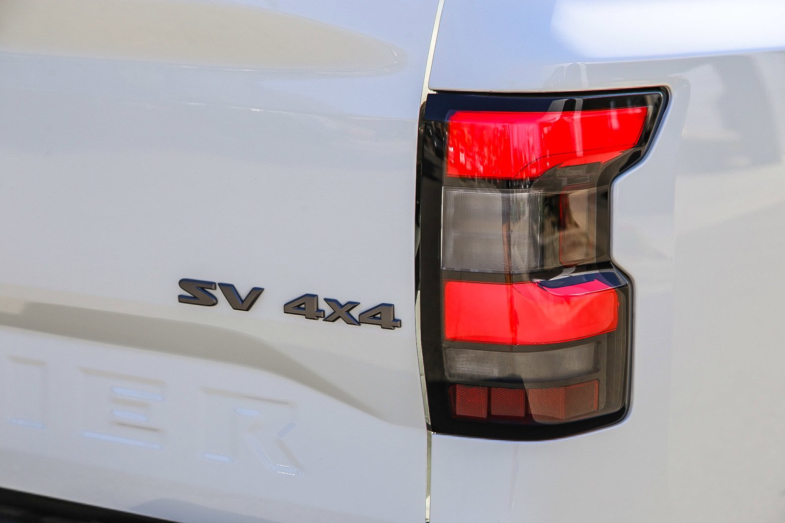 2023 Nissan Frontier SV - Photo 9