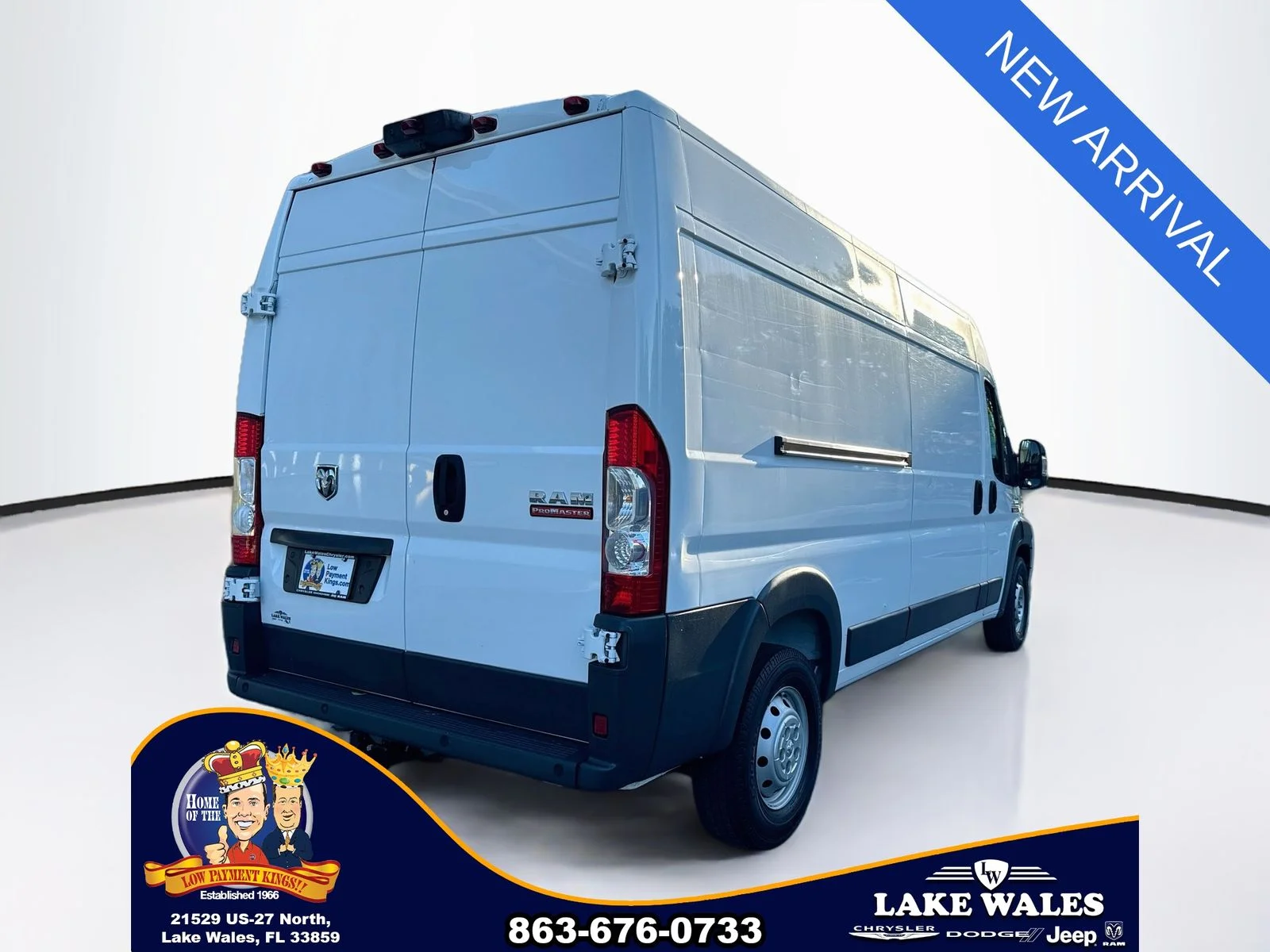 Used 2016 White Ram High Roof image 6