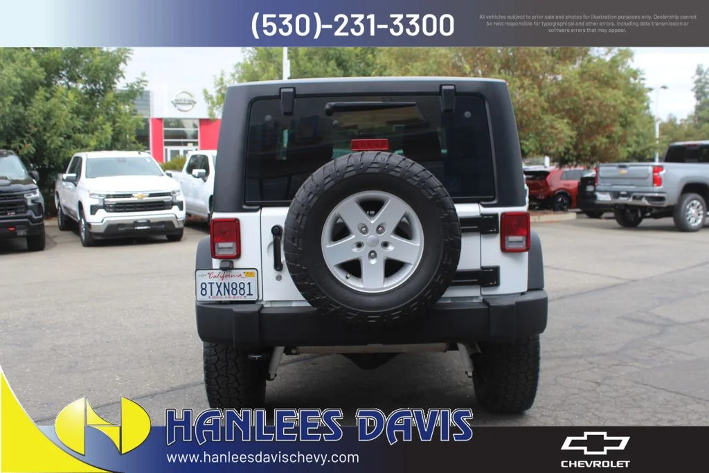 Used 2018 White Jeep Sport image 8