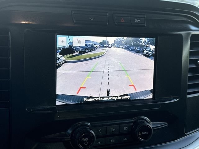 Used 2022  Ford XL image 22