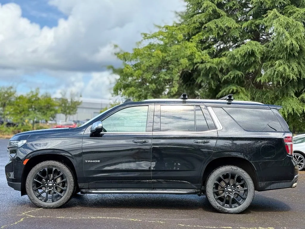 Used 2022 Black Chevrolet Premier image 2