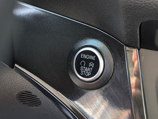 Used 2019 White Ford SE image 28