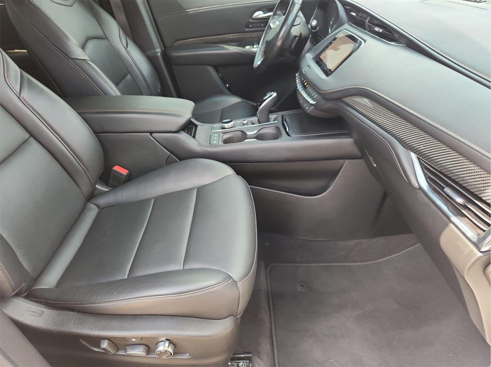 2022 Cadillac XT4 FWD Sport White at Gerry Lane Buick GMC