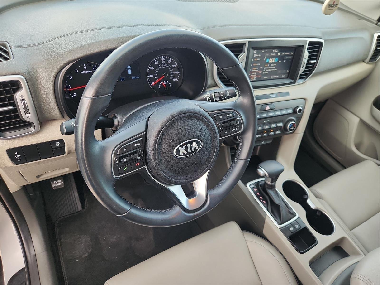 Used 2017 Silver Kia EX image 10