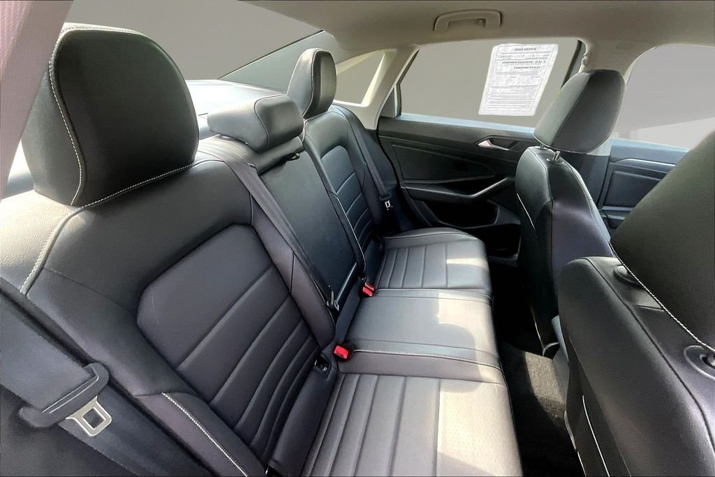 Used 2024 Silver Volkswagen 1.5T SE image 23