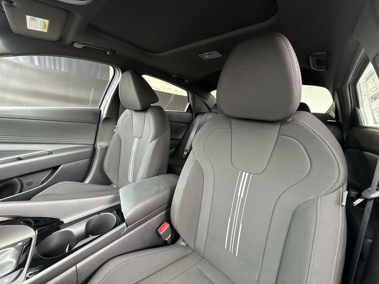 New 2026 Fluid Metal Hyundai SEL Sport Premium image 14