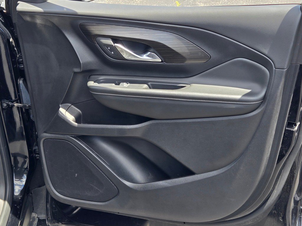 2024 GMC Terrain SLE - Photo 6