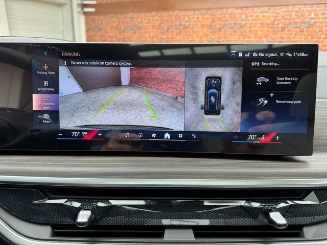 Used 2026 Black BMW xDrive40i image 21