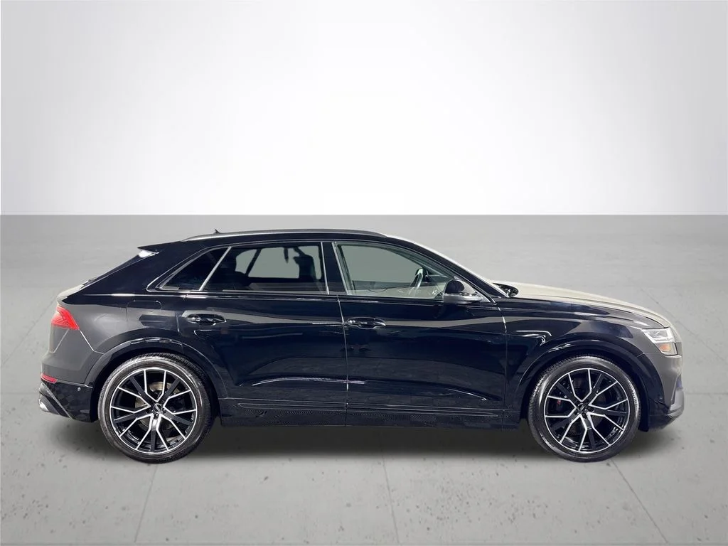 Used 2021 Black Audi 4.0T Premium Plus image 5