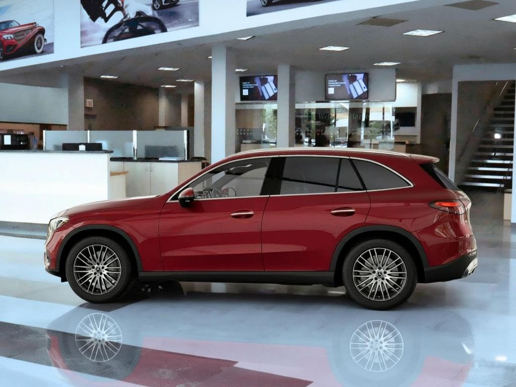 New 2026 MANUFAKTUR Patagonia Red Metallic Mercedes-Benz GLC 300 image 32