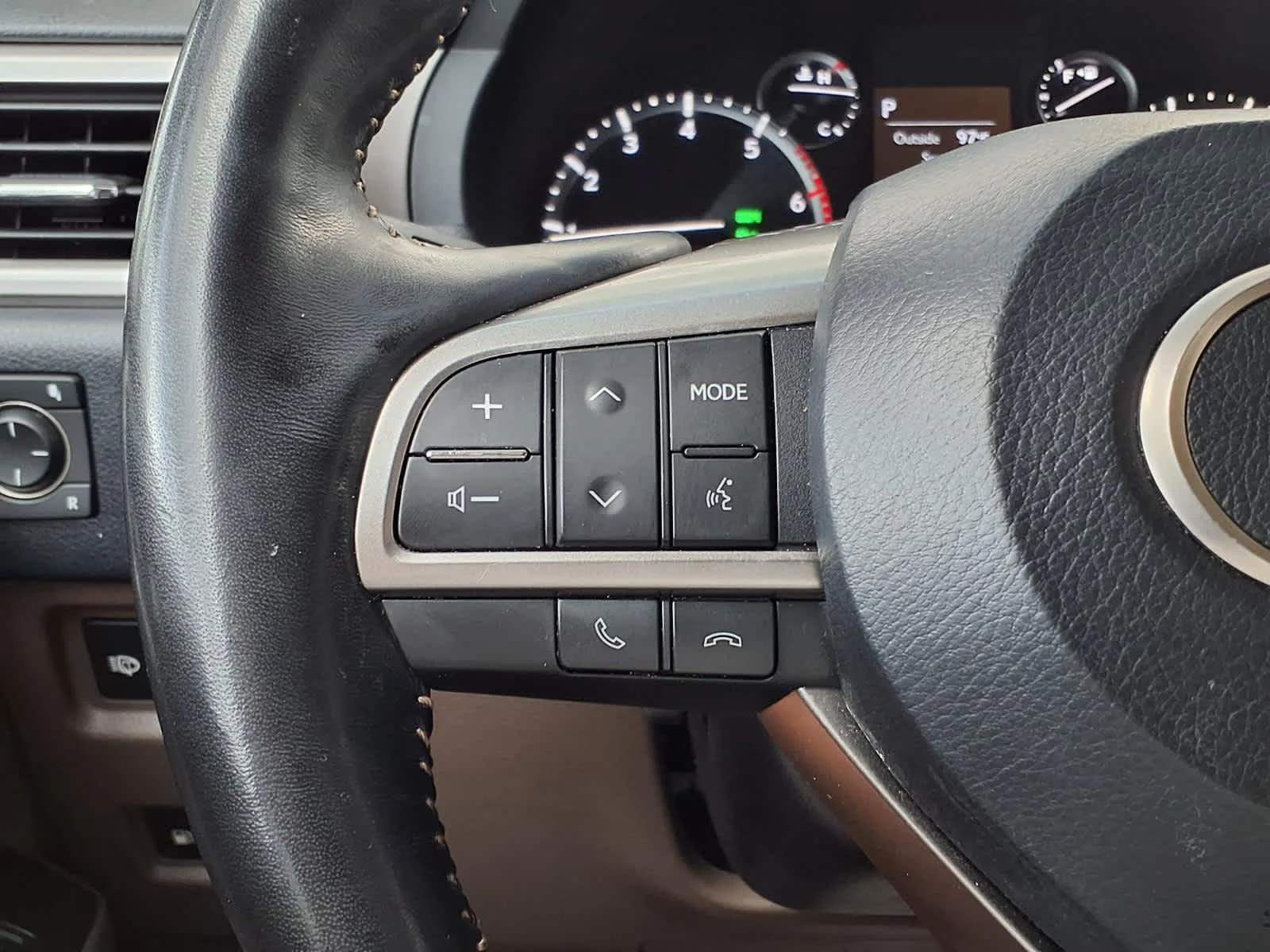 Used 2023  Lexus GX 460 Luxury image 29