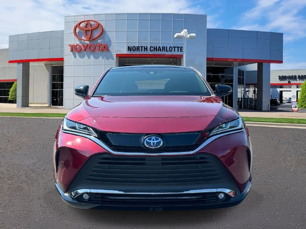 Used 2023 Red Toyota Nightshade image 3