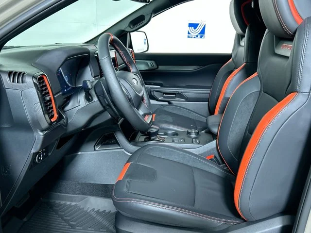 2025 Ford Ranger Raptor - Photo 18