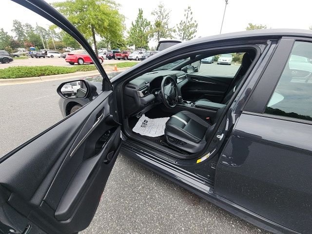 Used 2026  Toyota SE image 22