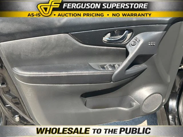 Used 2018 Black Nissan SL image 16