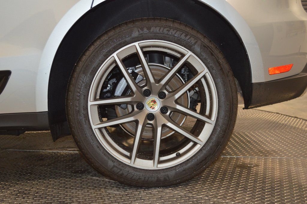 Used 2025 Silver Porsche  image 14