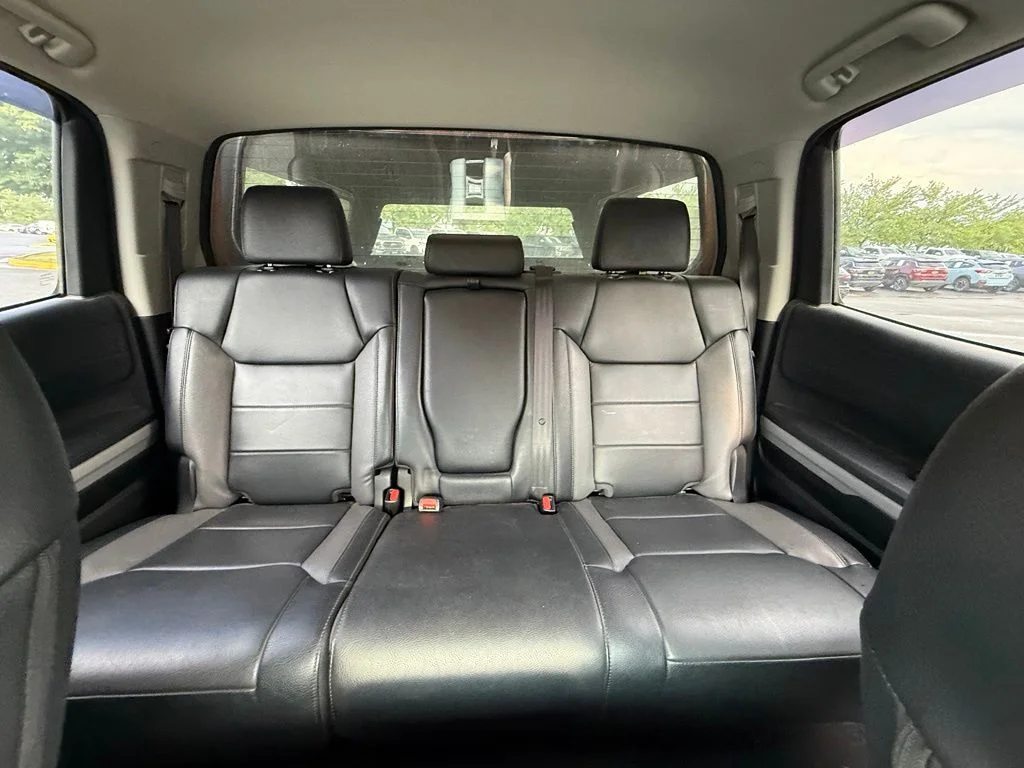 Used 2021  Toyota Limited image 11