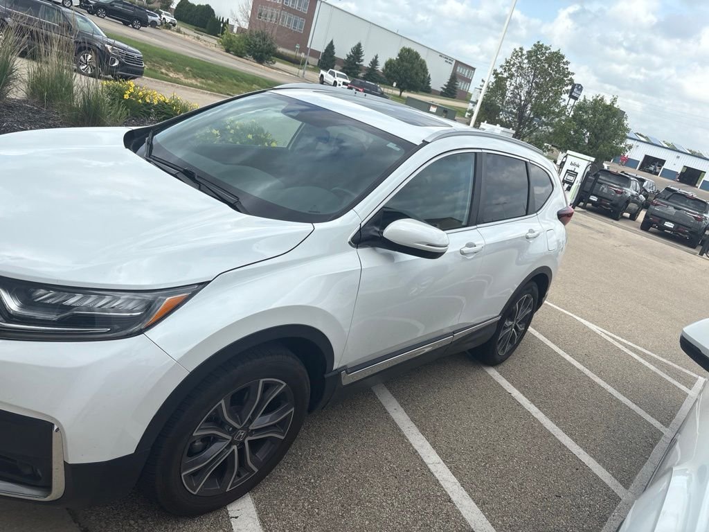 Used 2022 White Honda Touring image 2