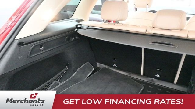 Used 2022 Red Mercedes-Benz GLC 300 image 25