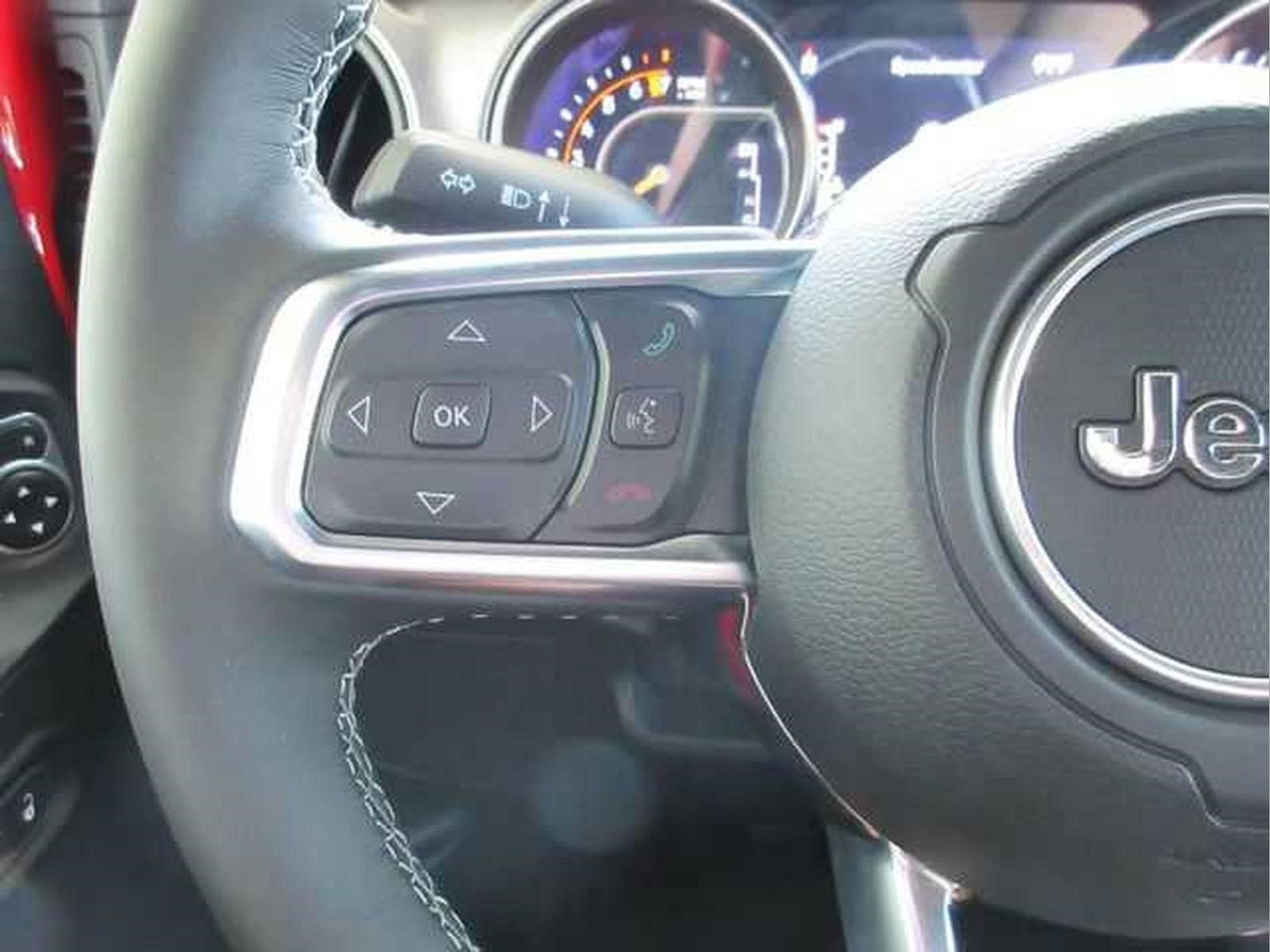 Used 2020 Firecracker Red Clearcoat Jeep Sport S image 10