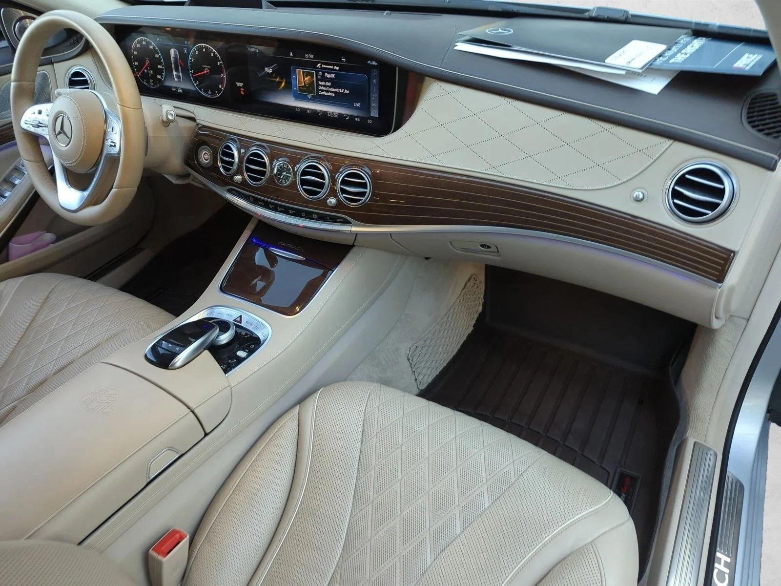 Used 2020 Iridium Silver Metallic Mercedes-Benz Maybach S 560 image 23