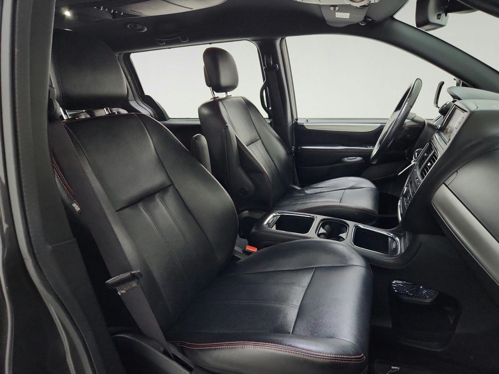Used 2019 Granite Pearlcoat Dodge GT image 28