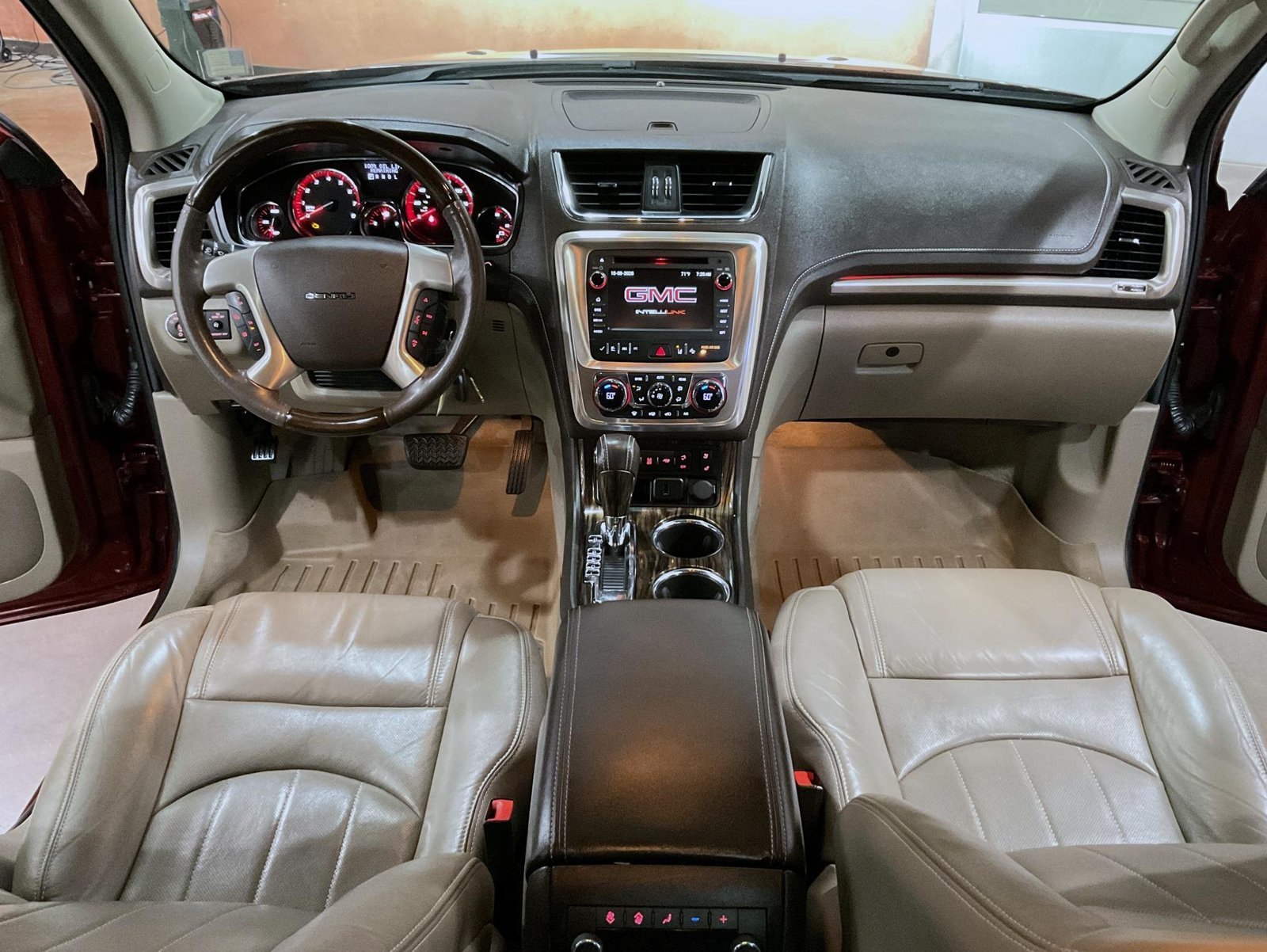 Used 2015 Red GMC Denali image 12