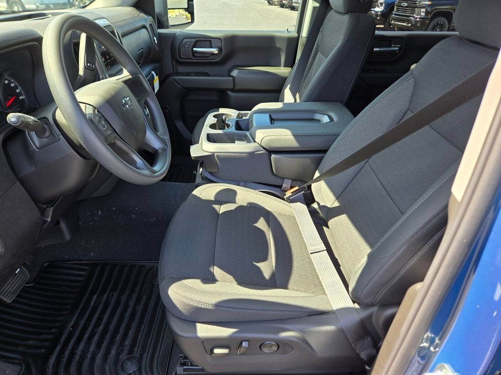 2026 Chevrolet Silverado 2500 HD Custom - Photo 6