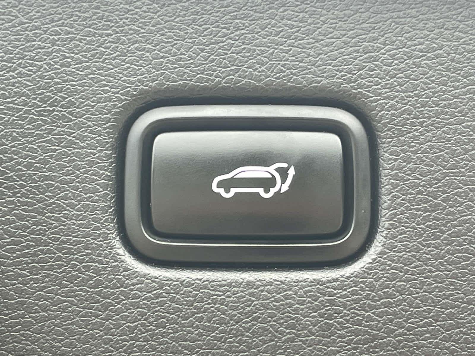 Used 2020 Sierra Burgundy Hyundai SEL image 25