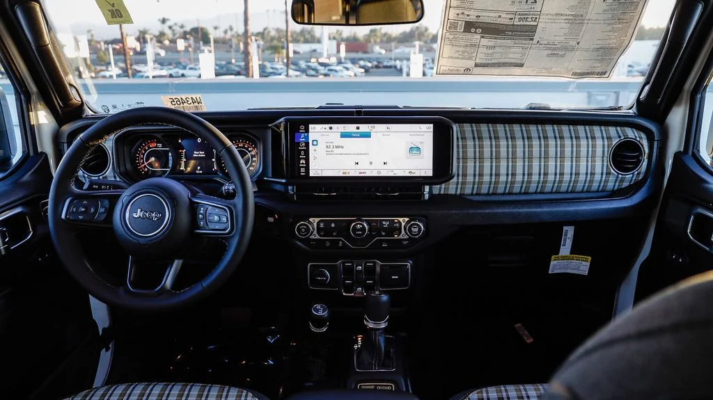 New 2026 White Jeep 85th Anniversary Edition image 15
