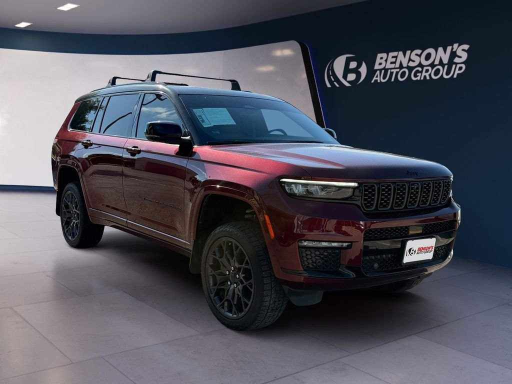 Used 2024 Red Jeep Summit image 7