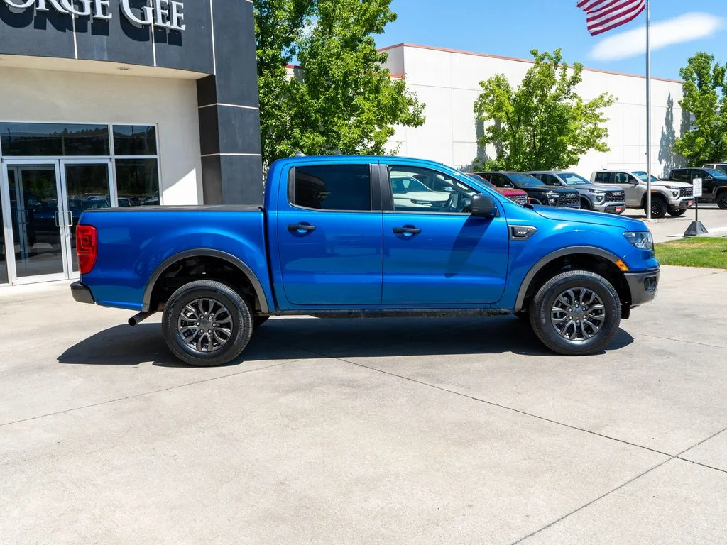 Used 2019 Blue Ford XLT image 8