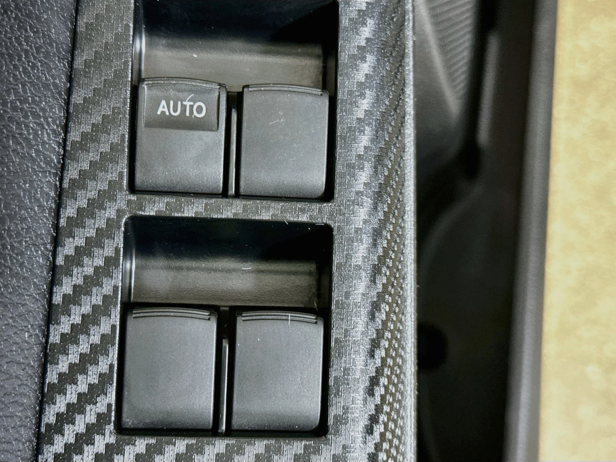 Used 2015 Classic Silver Metallic Toyota Limited image 19