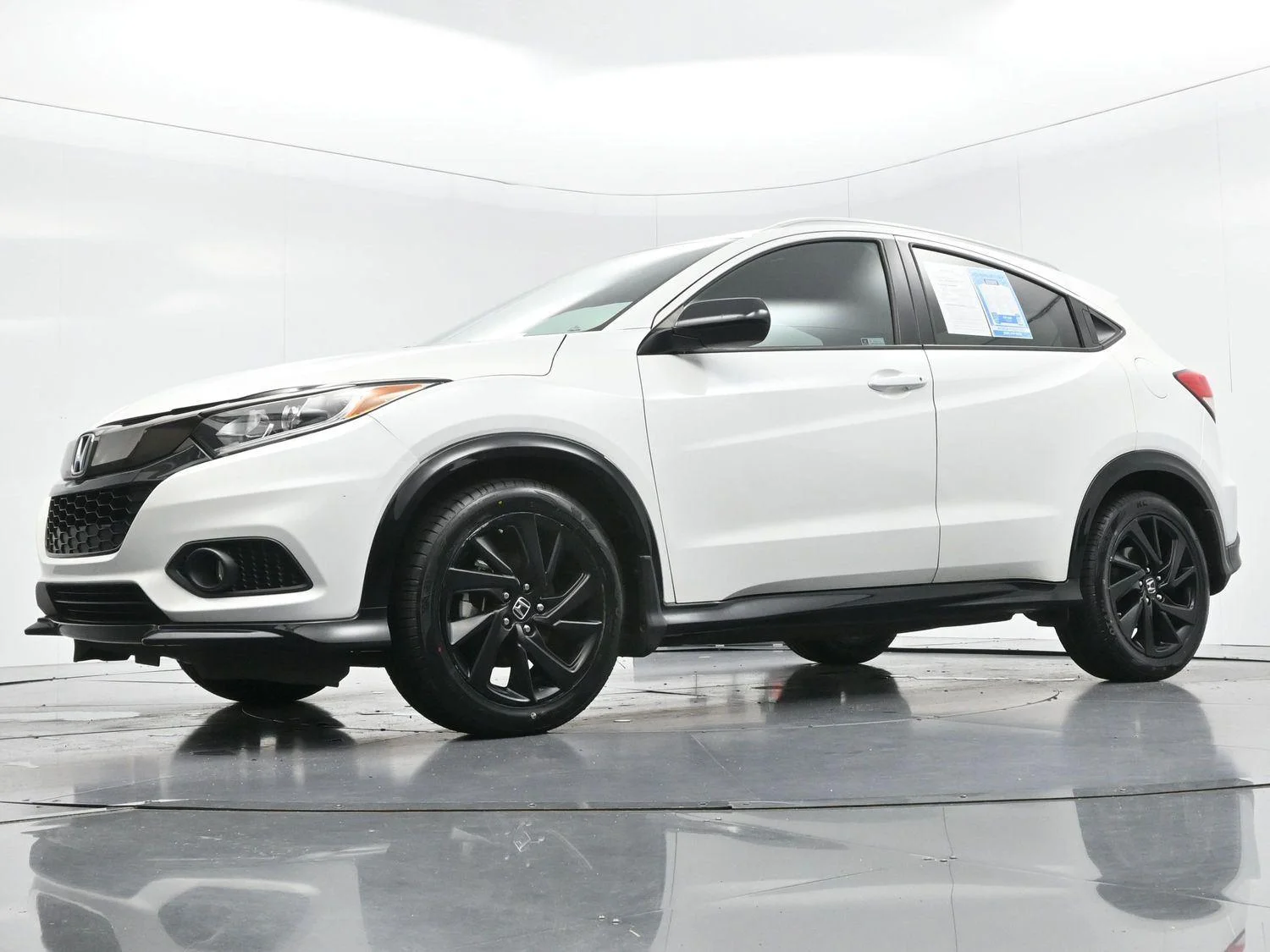 Used 2022 Platinum White Pearl Honda Sport image 43