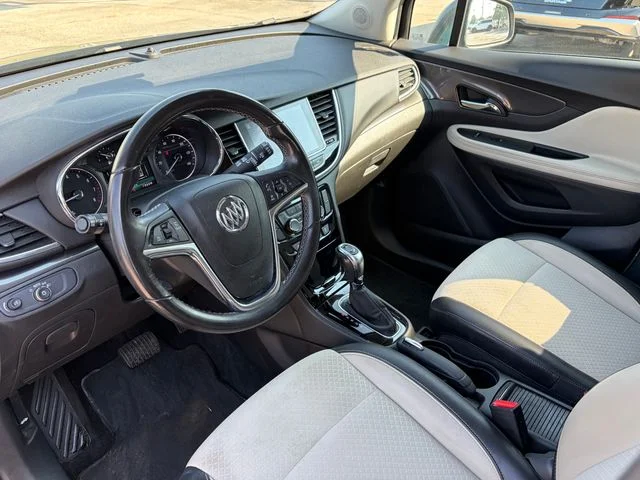 Used 2018 Gray Buick Preferred image 5