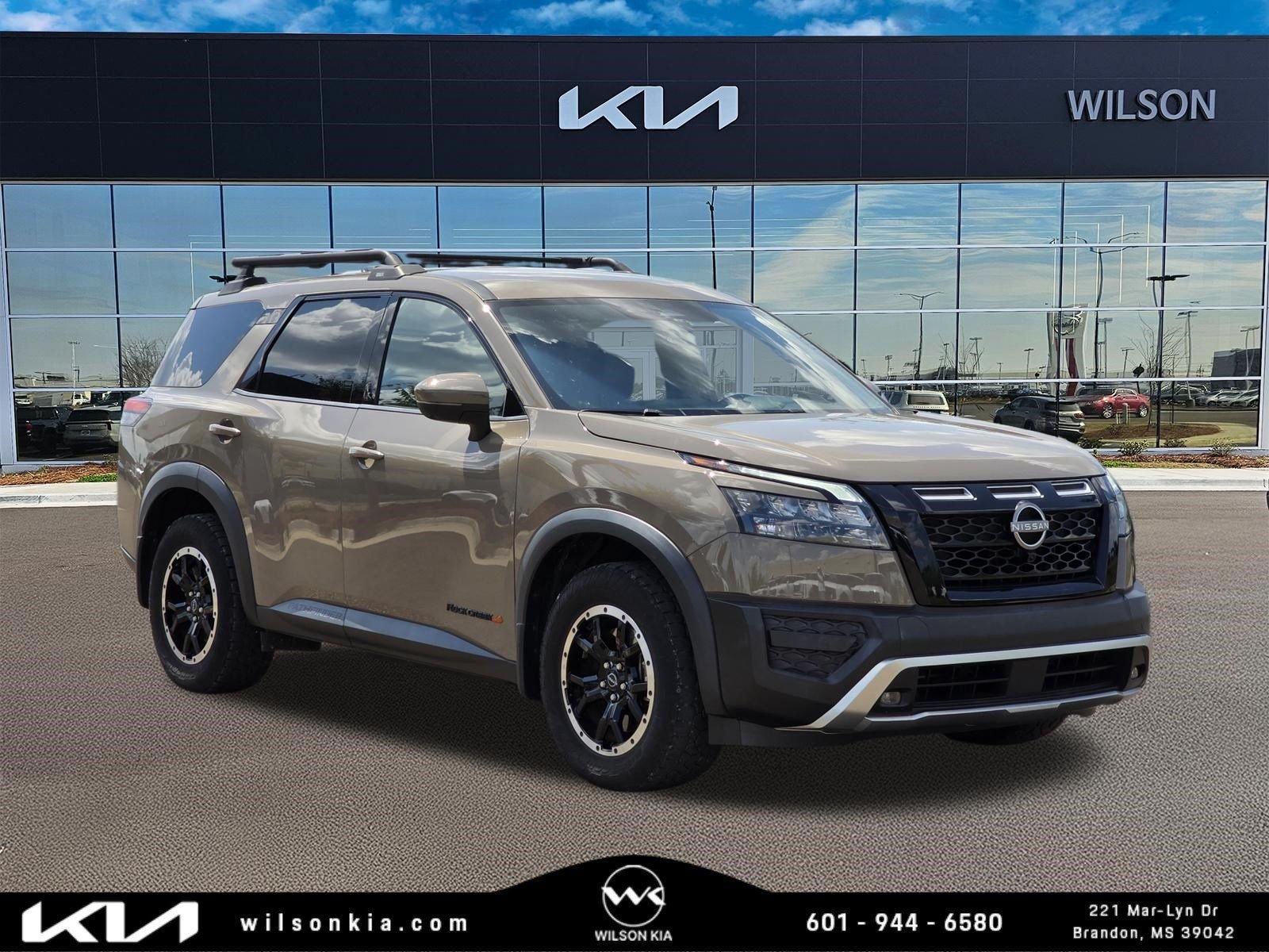2023 Nissan Pathfinder Rock Creek