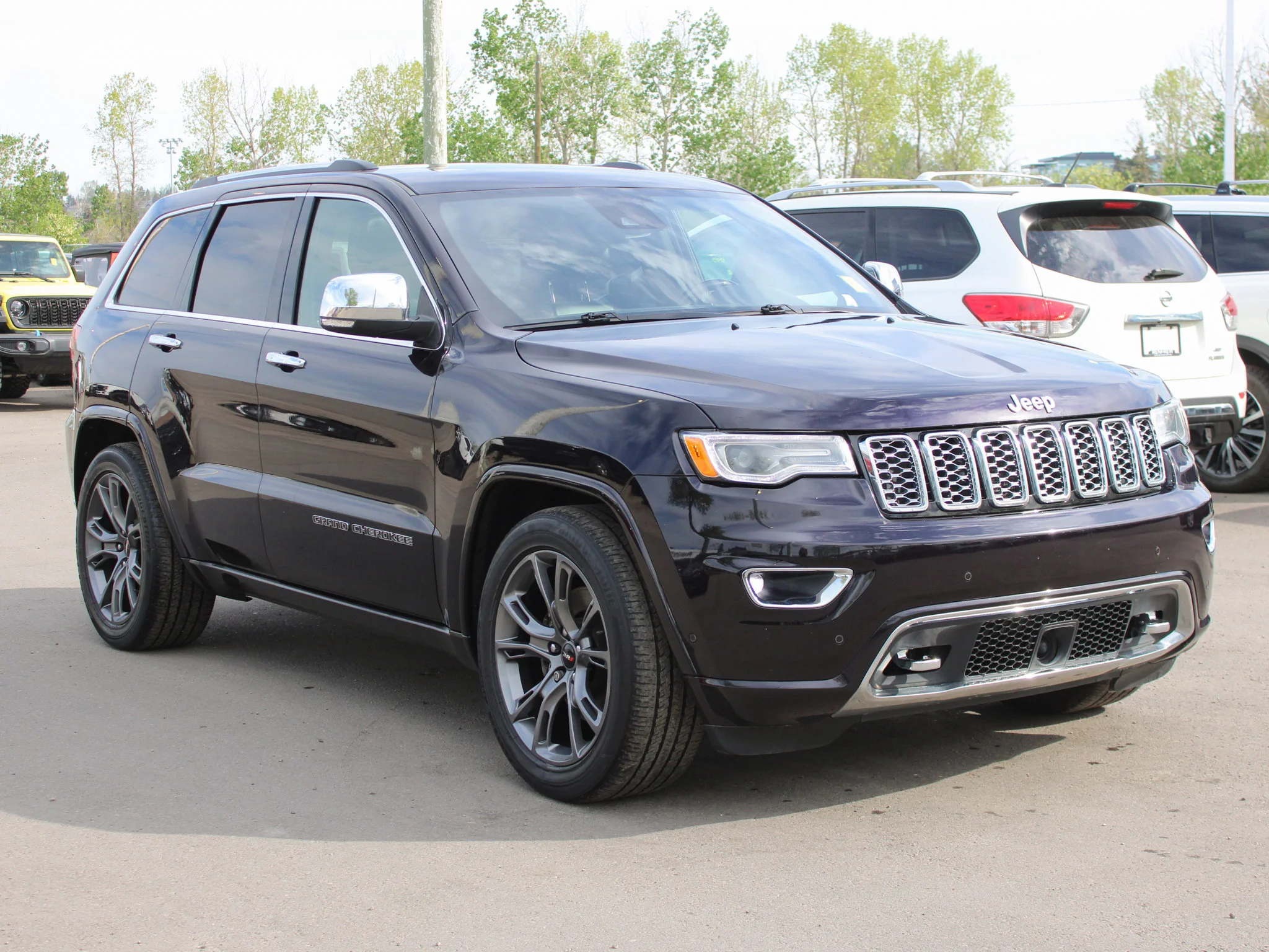 Certified Used 2021 Purple Jeep Overland * No Accidents | V6 | Heated/Vented Seats | Adaptive Cruise | Remote Start | 3M PPF image 9