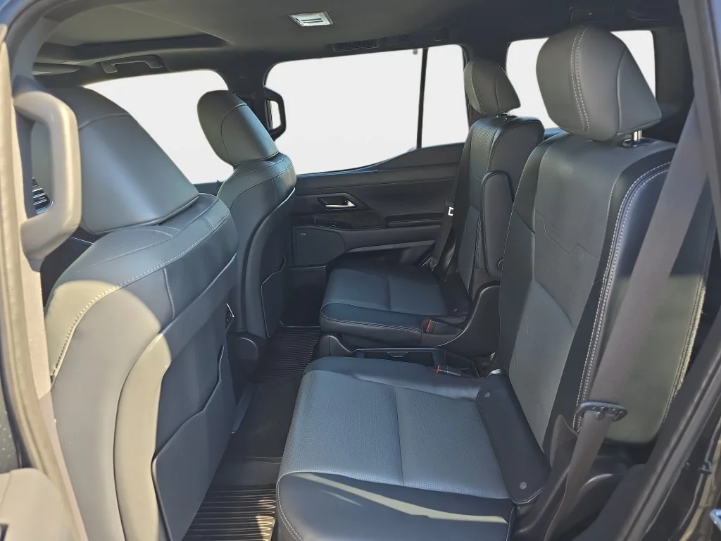 Certified Used 2024 CAVIAR Lexus 550 Luxury image 15