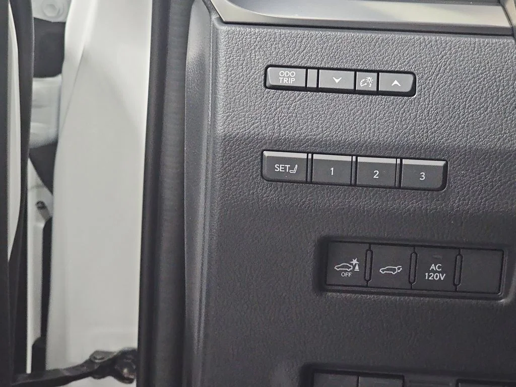 New 2026  Lexus 550 Overtrail+ image 24