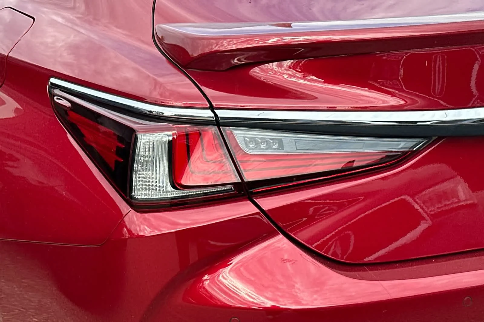 Certified Used 2024 Matador Red Mica Lexus  image 15