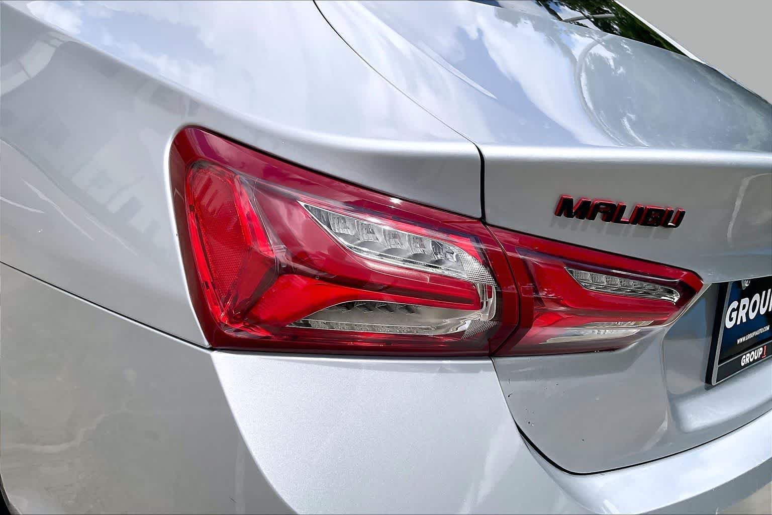 Used 2021 Silver Ice Metallic Chevrolet LT image 26