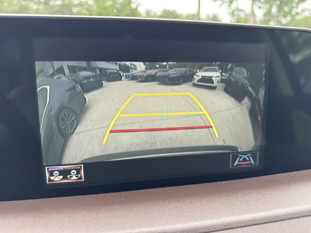 2020 Lexus RX 350 - Photo 17