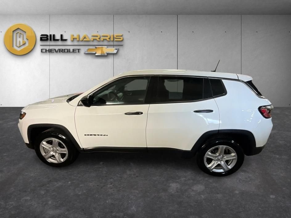 Used 2023 White Jeep Sport image 13