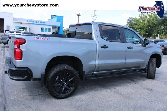 New 2026 Sterling Gray Metallic Chevrolet LT Trail Boss image 4
